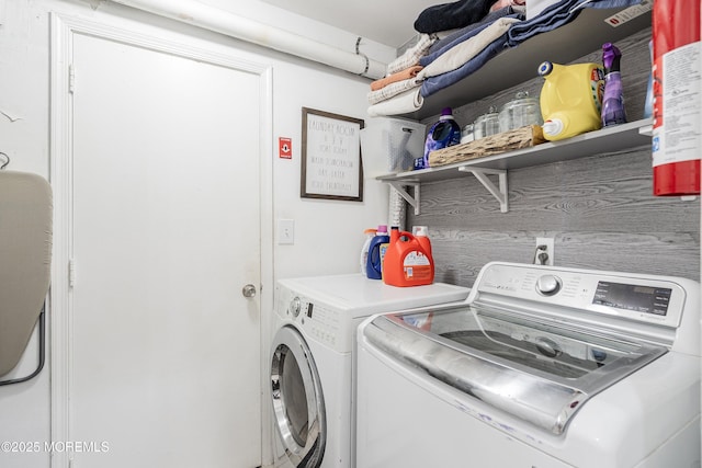 12 Briarcliff Ct, Freehold, NJ 07728 - laundry room with washing machine and clothes dryer