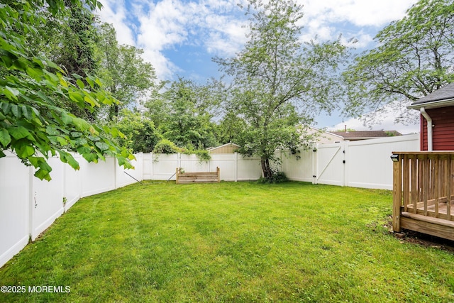 12 Briarcliff Ct, Freehold, NJ 07728 - fenced backyard featuring a gate