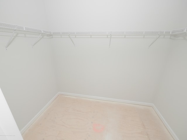 910 Malden Dr, Cliffwood, NJ 07735 - view of walk in closet
