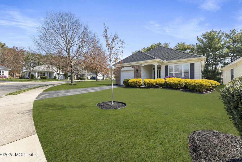 17 Evergreen Springs Dr, Lakewood, NJ 08701 - photo 1