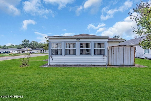 68 Barbados Dr S, Toms River, NJ 08757 - view of front facade featuring a front yard and a gazebo