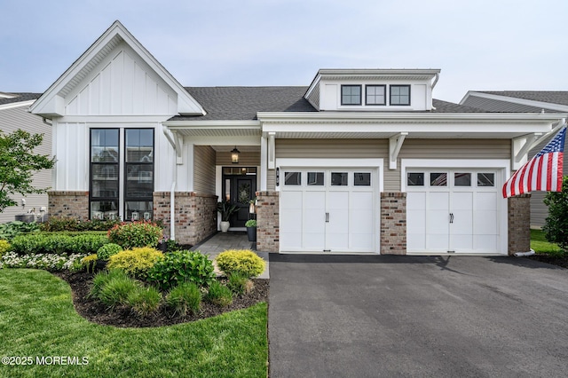 15 Woodspring Rd, Farmingdale, NJ 07727
