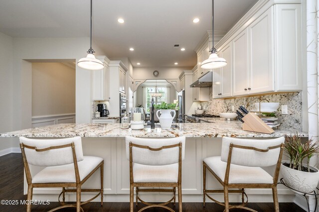 15 Woodspring Rd, Farmingdale, NJ 07727