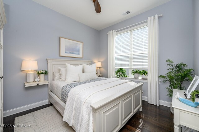 15 Woodspring Rd, Farmingdale, NJ 07727