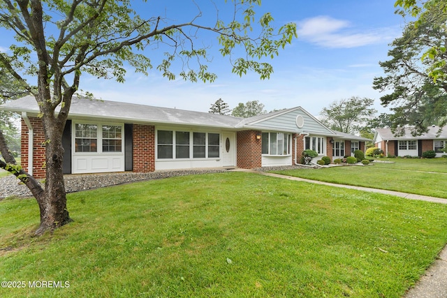 1058A Argyll Cir, Lakewood, NJ 08701 - ranch-style house with brick siding and a front lawn