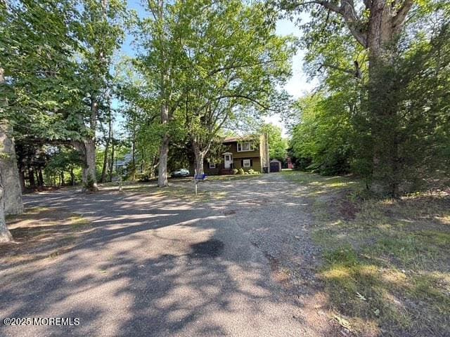626 N County Line Rd, Jackson, NJ 08527 - view of front facade