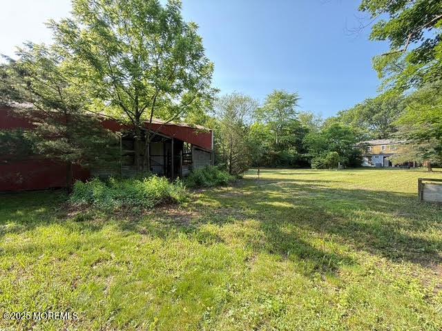 626 N County Line Rd, Jackson, NJ 08527 - view of green lawn