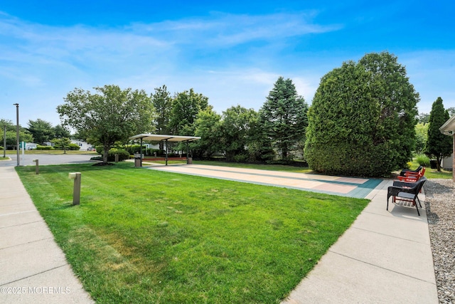 1104 Sycamore Ct, Whiting, NJ 08759 - surrounding community with a lawn