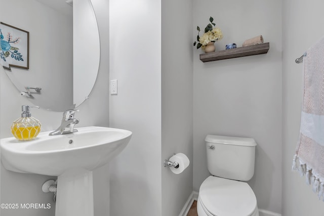 249 Chickadee Ct Unit 1000, Freehold, NJ 07728 - half bath with toilet and baseboards