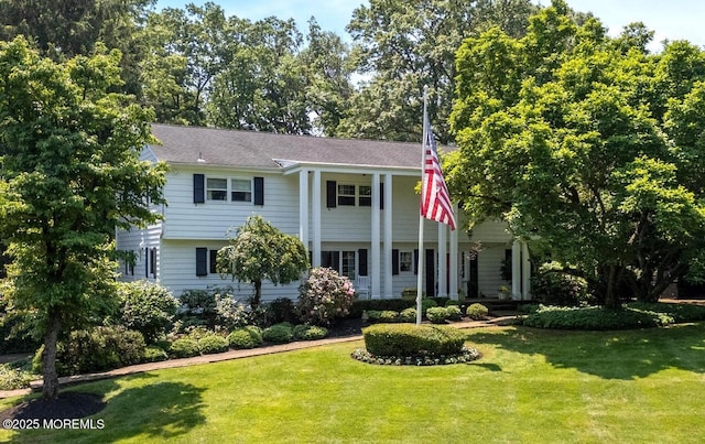1 Van Cir, Rumson, NJ 07760 - neoclassical / greek revival house with a front lawn