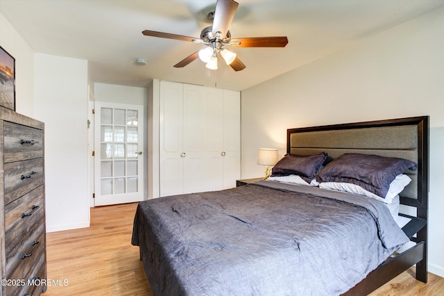 111 Edinburgh Ln Unit D, Lakewood, NJ 08701 - bedroom featuring light wood finished floors, a closet, and a ceiling fan