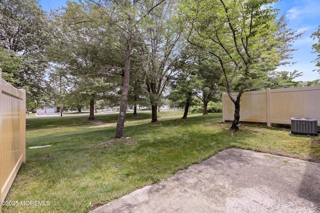11 Old Orchard Ln, Ocean Twp, NJ 07712 - view of yard