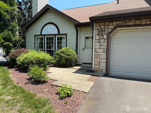 1 Allen Ct, Manalapan, NJ 07726 - photo 1