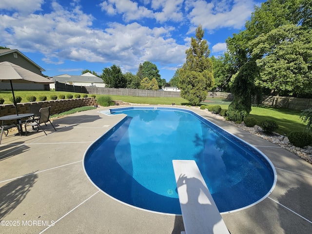 217 Betsy Ross Dr, Freehold, NJ 07728 - view of pool with a diving board, a patio area, and a fenced backyard