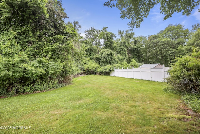 39 Sweet Gum Rd, Howell, NJ 07731 - view of yard