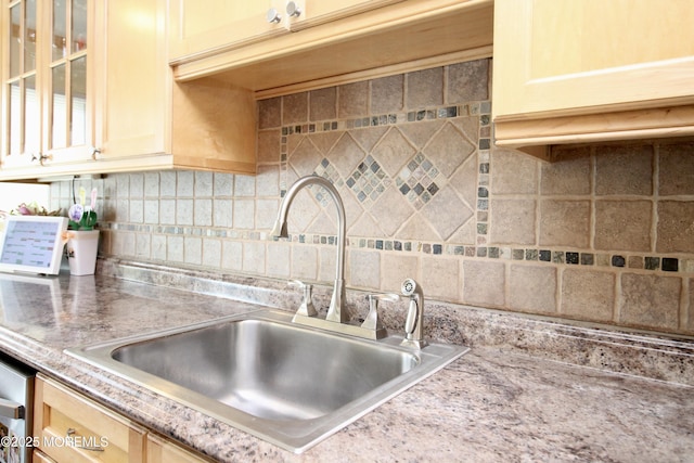 20 Atlantis Ter, Freehold, NJ 07728 - kitchen view of glass insert cabinets and tasteful backsplash