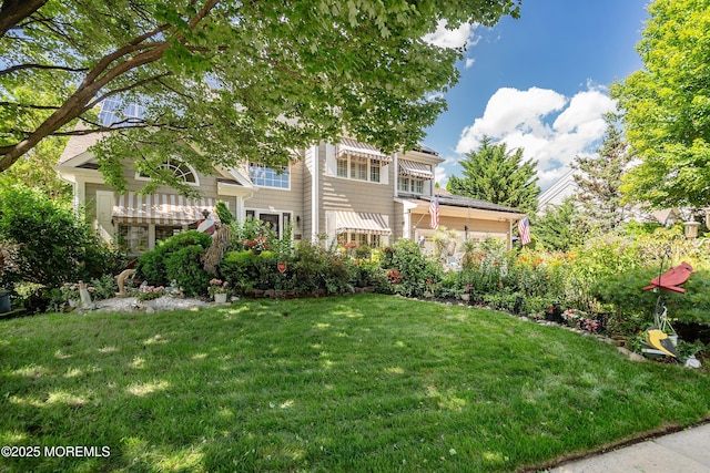 648 Point Ave, Brick, NJ 08724 - view of front of house with a front yard