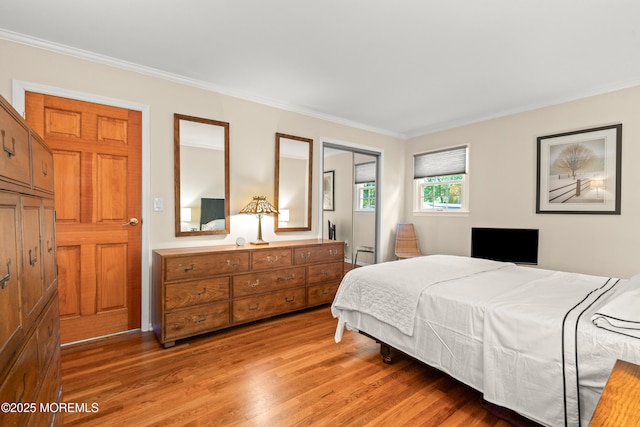 4 Hamilton Hill Rd, Lincroft, NJ 07738 - bedroom with light wood finished floors and ornamental molding