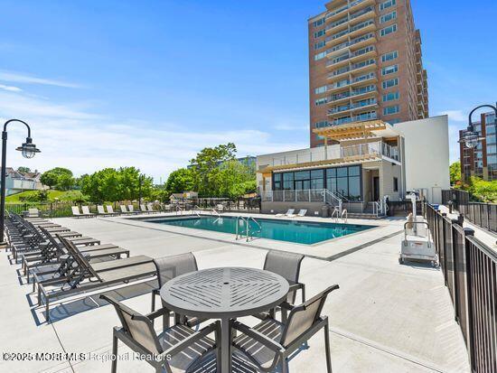 28 Riverside Ave Unit 1H, Red Bank, NJ 07701 - photo 8