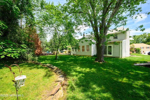 5 Hampton Dr, Jackson, NJ 08527 - view of grassy yard