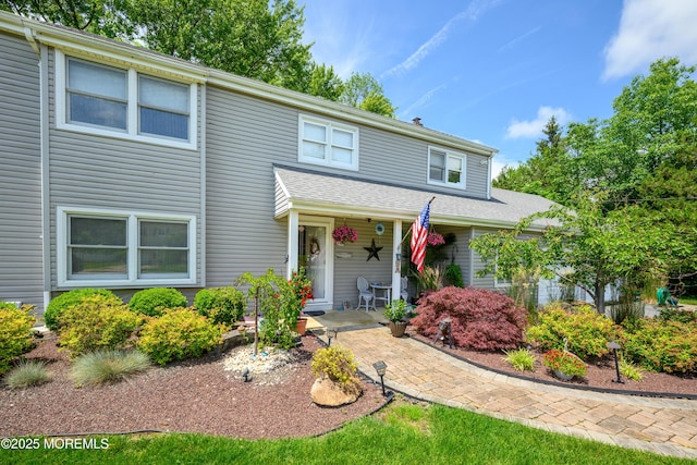 5 Hampton Dr, Jackson, NJ 08527 - traditional home with covered porch