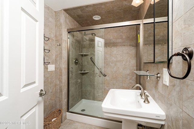 3 Newark Ave, Lavallette, NJ 08735 - bathroom featuring tile walls and a shower stall