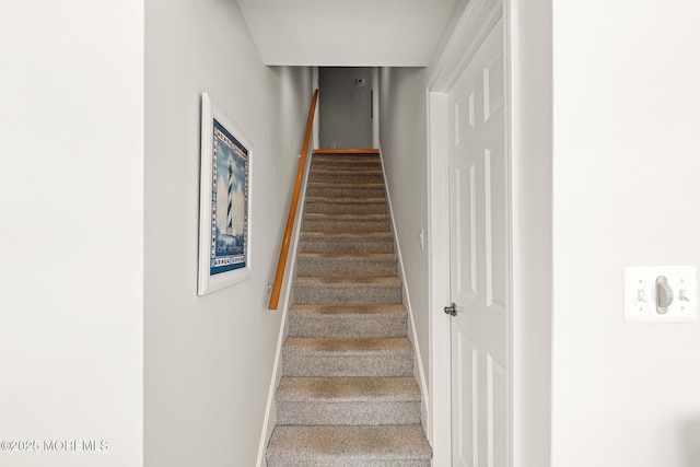 3 Newark Ave, Lavallette, NJ 08735 - stairway featuring baseboards