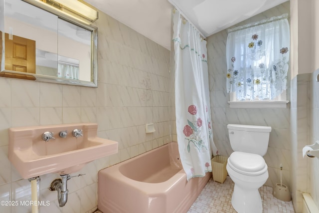 193 Ocean Blvd, Atlantic Highlands, NJ 07716 - full bath featuring tile walls, shower / tub combo with curtain, and tile patterned floors