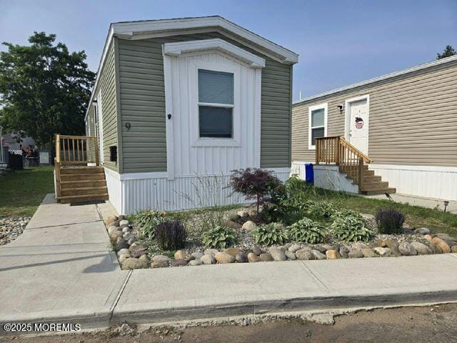 9 Mary Ann Ct, Hazlet, NJ 07734 - view of manufactured / mobile home