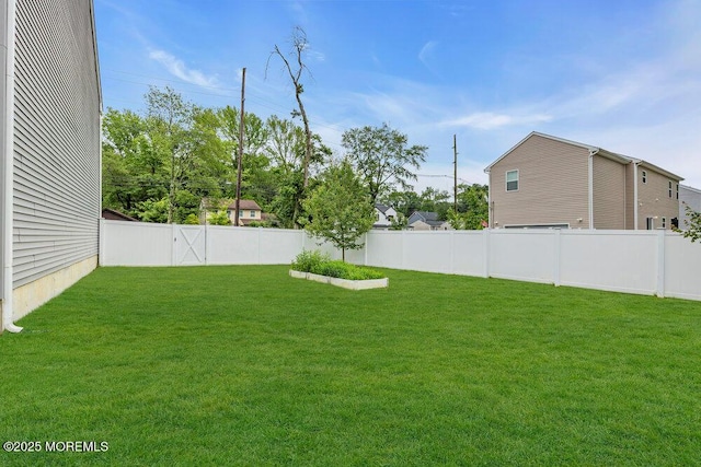 10 Willow Ave, Matawan, NJ 07747 - view of fenced backyard