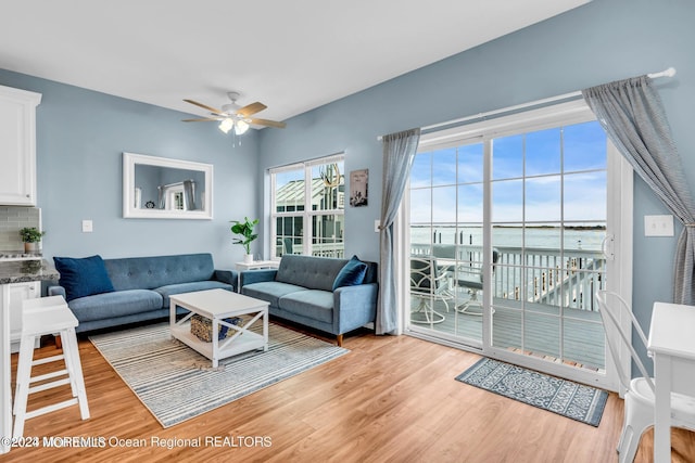 681/2 Shrewsbury Ave, Highlands, NJ 07732 - living area with light wood-type flooring and a ceiling fan