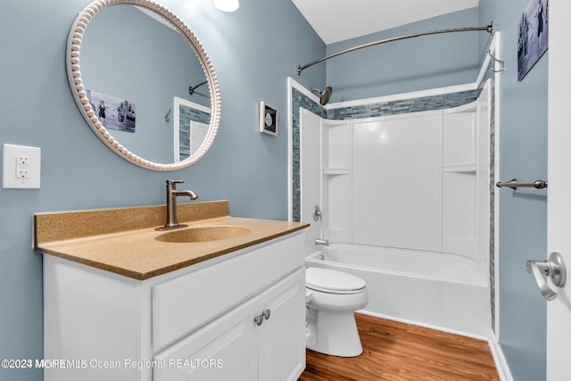 681/2 Shrewsbury Ave, Highlands, NJ 07732 - bathroom featuring vanity,  shower combination, and wood finished floors