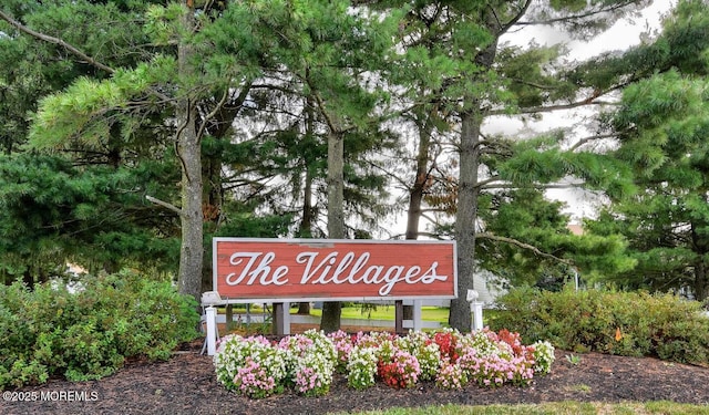 164 Cours De Clemenceau Unit E, Freehold, NJ 07728 - view of community / neighborhood sign