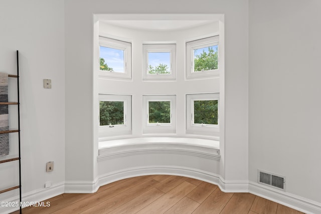 199-203 Lake Ave, Island Heights, NJ 08732 - detailed view of wood finished floors