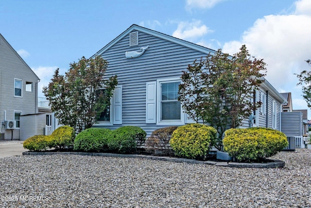 82 Spinnaker Ct, Bayville, NJ 08721 - view of front facade