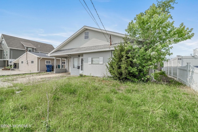 11 W Thames Rd, Little Egg Harbor, NJ 08087 - back of property