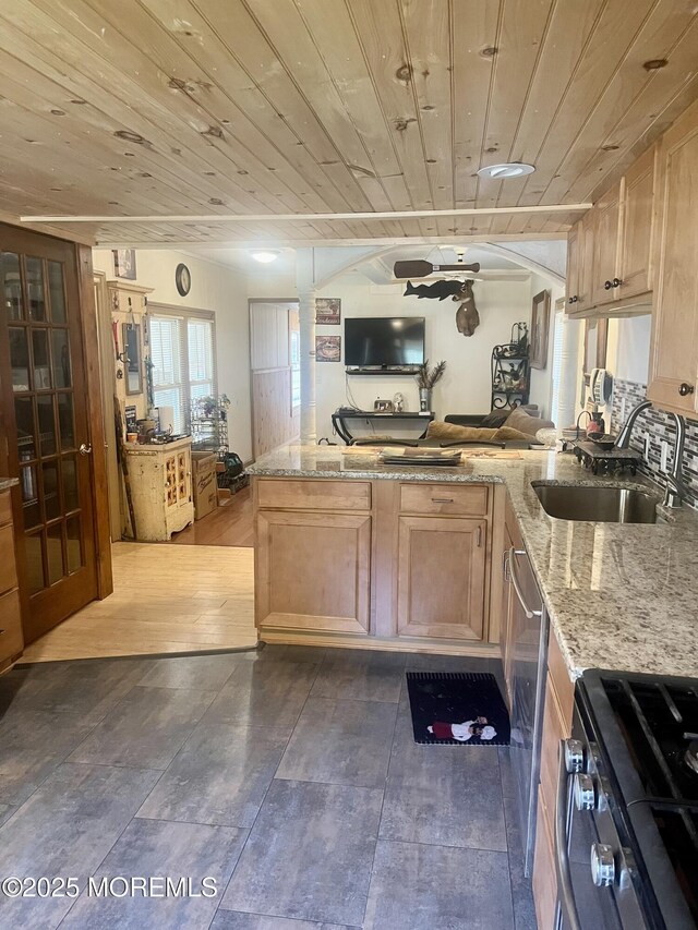 14 Tuyahov Blvd, Toms River, NJ 08755 - photo 9