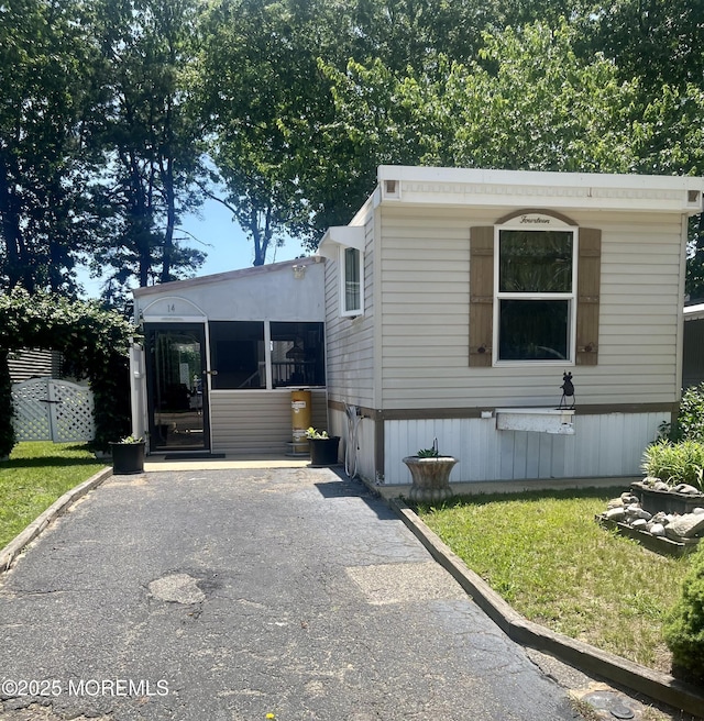 14 Tuyahov Blvd, Toms River, NJ 08755 - photo 2