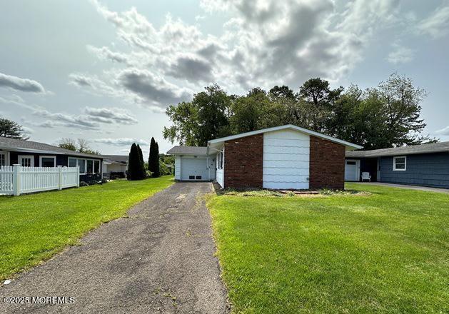 10 Arnold St, Brick, NJ 08724 - view of front of house