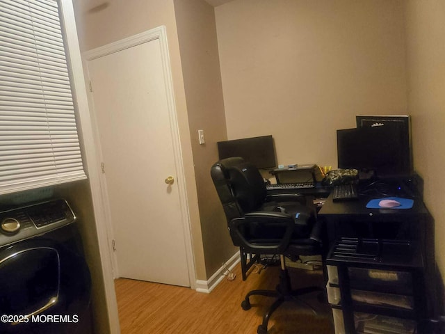 207 Delaware Ave, Cliffwood, NJ 07721 - home office with washer / clothes dryer and wood finished floors