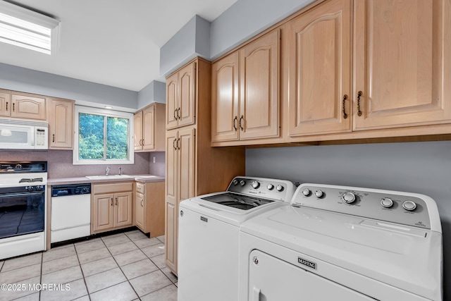 16A Mallard St, Manchester, NJ 08759 - laundry area with washer and clothes dryer and light tile patterned floors