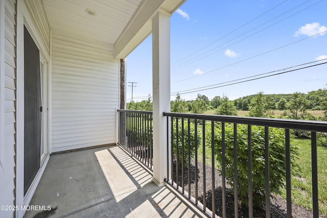 518 Tavern Rd, Monroe, NJ 08831 - view of balcony