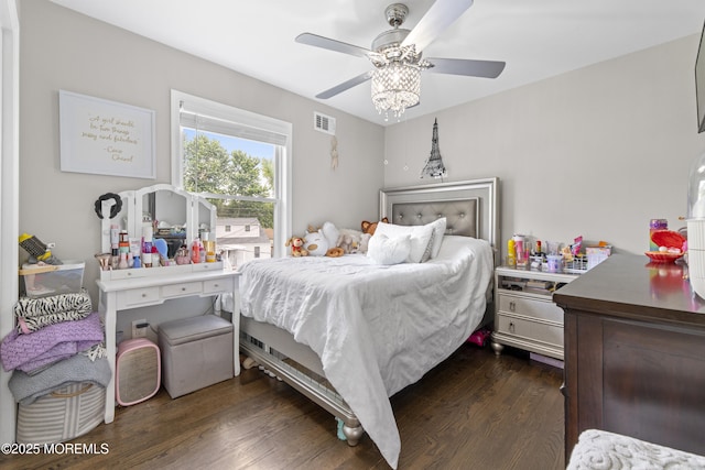 81 Lockwood Ave, Woodbridge, NJ 07095 - bedroom with dark wood-type flooring and a ceiling fan