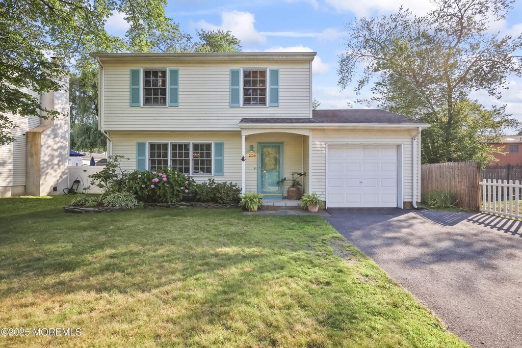 204 Theodore Ct, Brick, NJ 08724 - photo 1