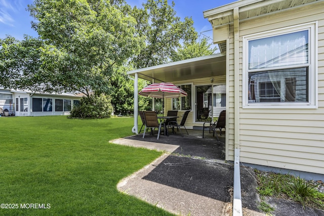 3 Redlands Ct, Toms River, NJ 08757 - view of grassy yard with a patio