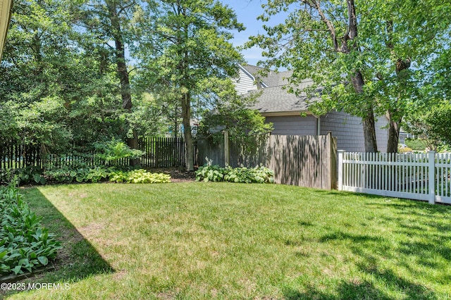 340 Main Ave, Bay Head, NJ 08742 - view of yard
