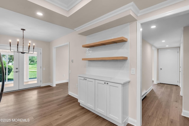 377 Old Nassau Rd Unit 377B, Monroe, NJ 08831 - interior space with light wood-style flooring, a chandelier, ornamental molding, recessed lighting, and hanging light fixtures