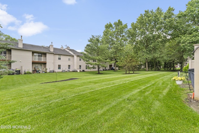 13 Stuart Dr Unit 5, Freehold, NJ 07728 - view of grassy yard