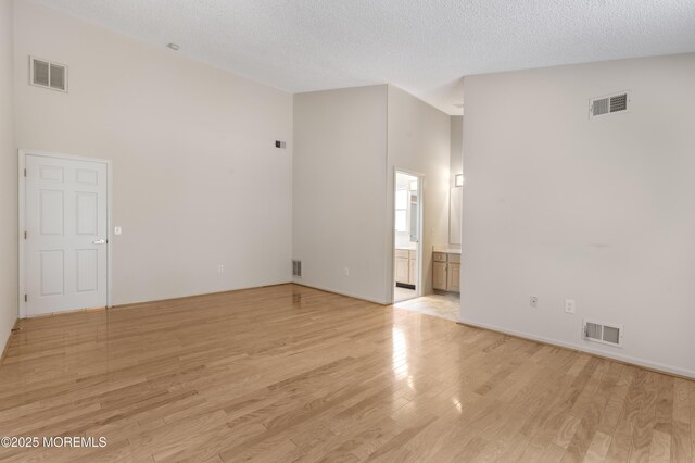 1665 Goldspire Rd, Toms River, NJ 08755 - photo 31