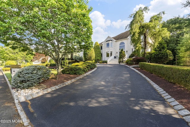 320 Sinclair Ct, Morganville, NJ 07751 - view of front of home